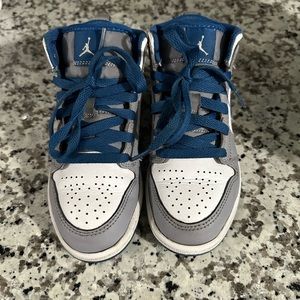 Nike Jordan 1s Mids
